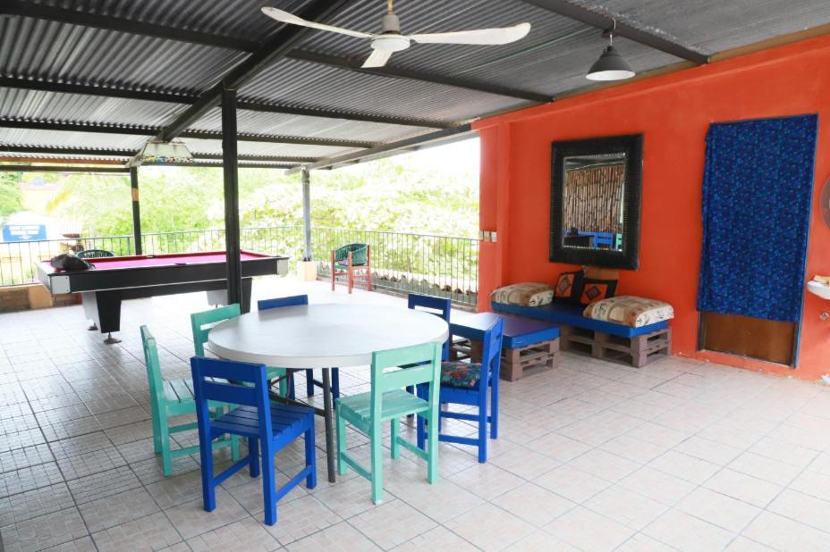 Hotel & Hostal Mayflower Puerto Escondido  Zewnętrze zdjęcie